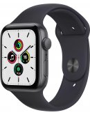 Apple Watch SE 2021, 44 мм, корпус из алюминия цвета «серый космос» спортивный ремешок цвета «тёмная ночь» (MKQ63)